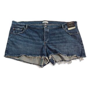 NEW Abercrombie & Fitch Jean Shorts W24 37 2.5" Inseam Mid Wash Blue Plus Size